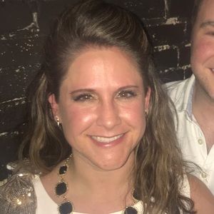 Meet your Posher, Lindsey